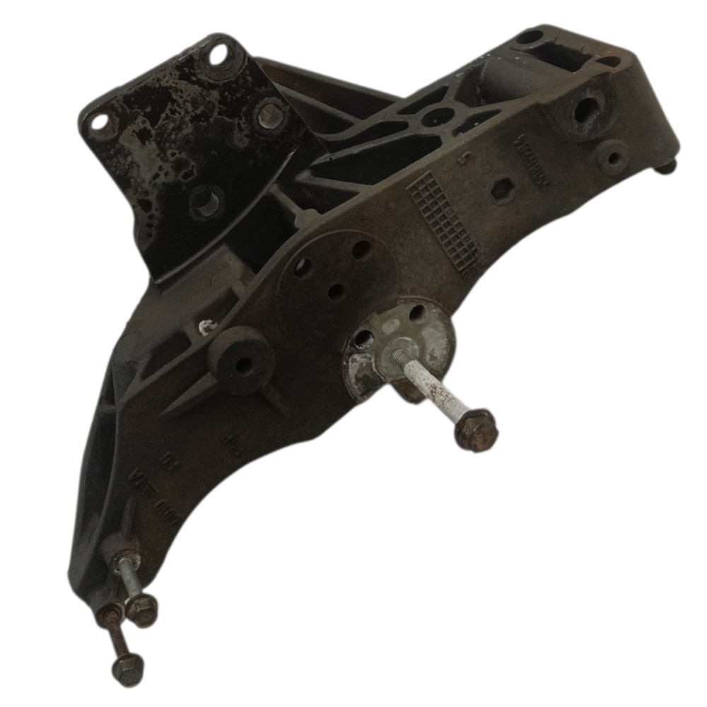 Suporte compressor alternador Fiat Idea 1.4 com ar 2005 2006 2