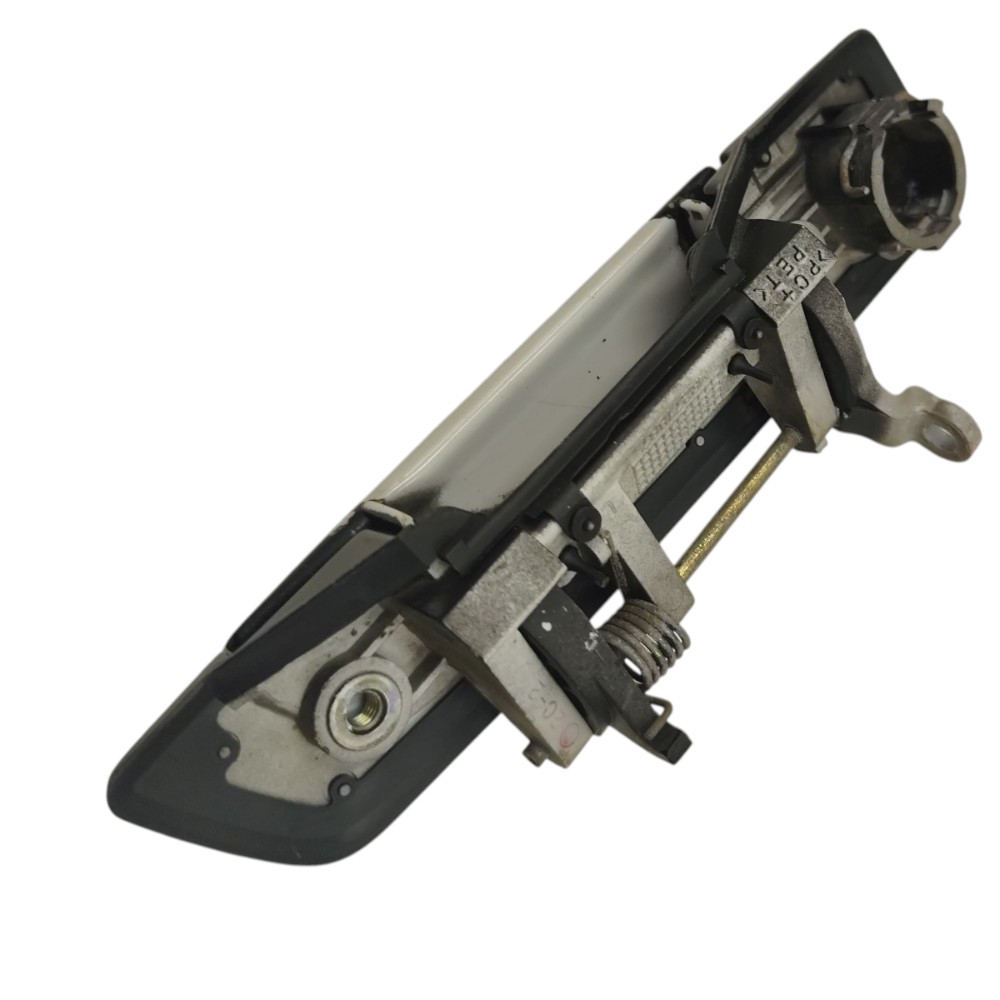 Maçaneta externa dianteira esquerda Mitsubishi Pajero TR4 05 4