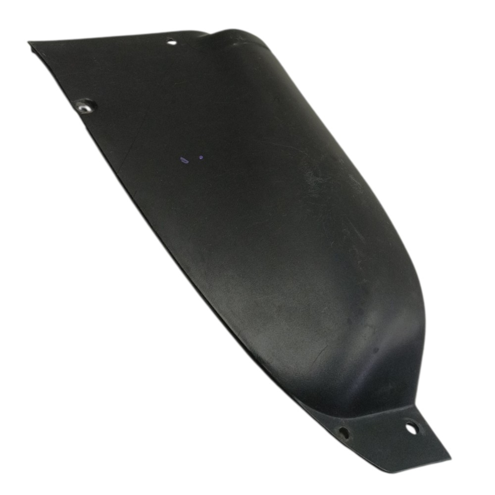 Capa protetor superior radiador VW Gol 1.0 G2 G3 G4 sem ar 3