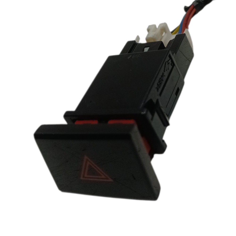 Botão pisca alerta Hyundai ix35 2014 2015 2016 2017 2018 2