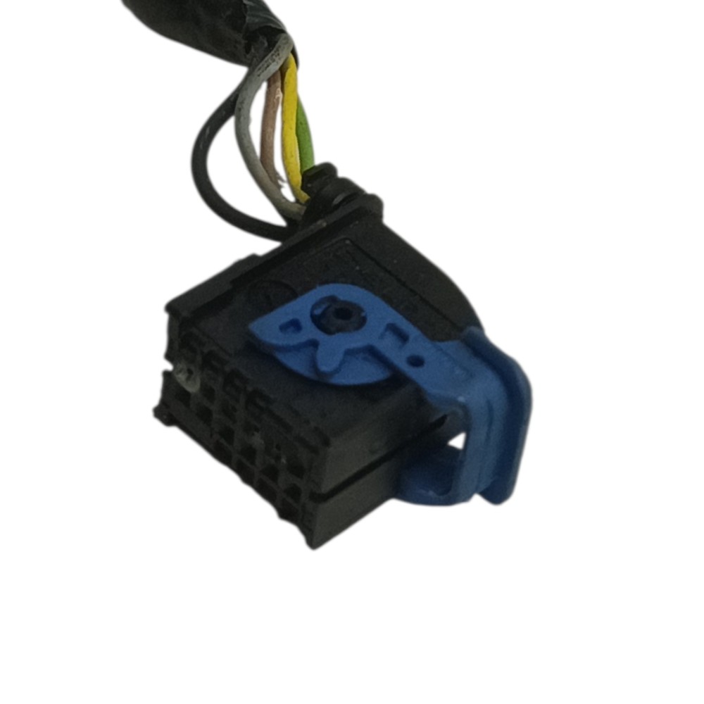 Plug Conector Tomada Auxiliar Usb Fiat Uno Sporting 2011 2