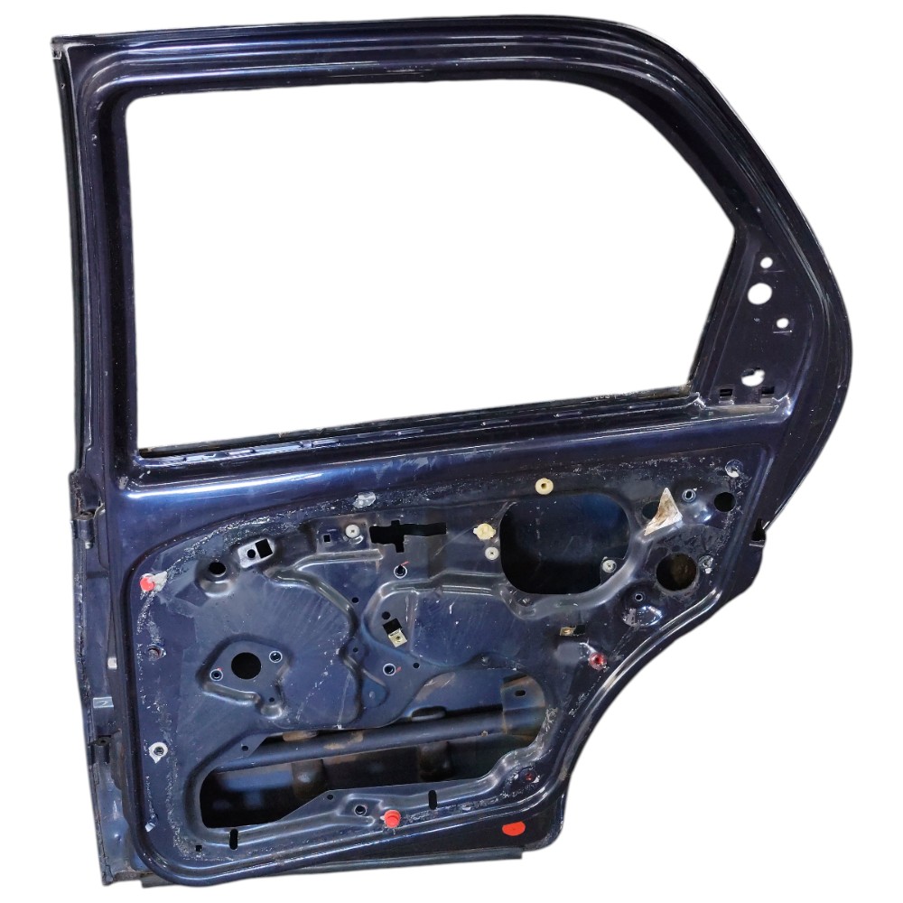 Porta traseira direita fiat palio 1997 1998 1999 2000 a 2004 4