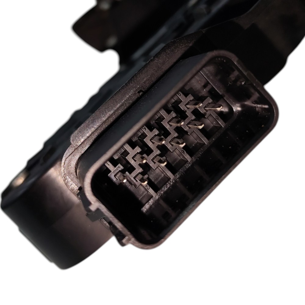 Fechadura porta traseira direita Volvo XC60 2009 2010 2011 4