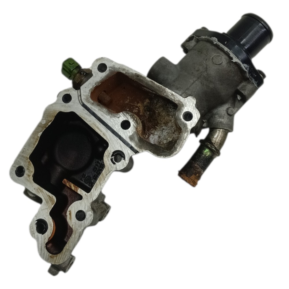 Carcaça válvula termostática Peugeot 206 1.4 gasolina 2001 3