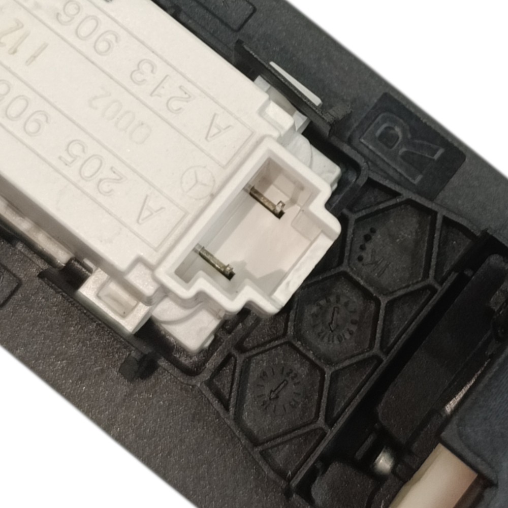 Luz Cortesia Traseira Direita Mercedes Gle 43 Coupé 2017 18 4