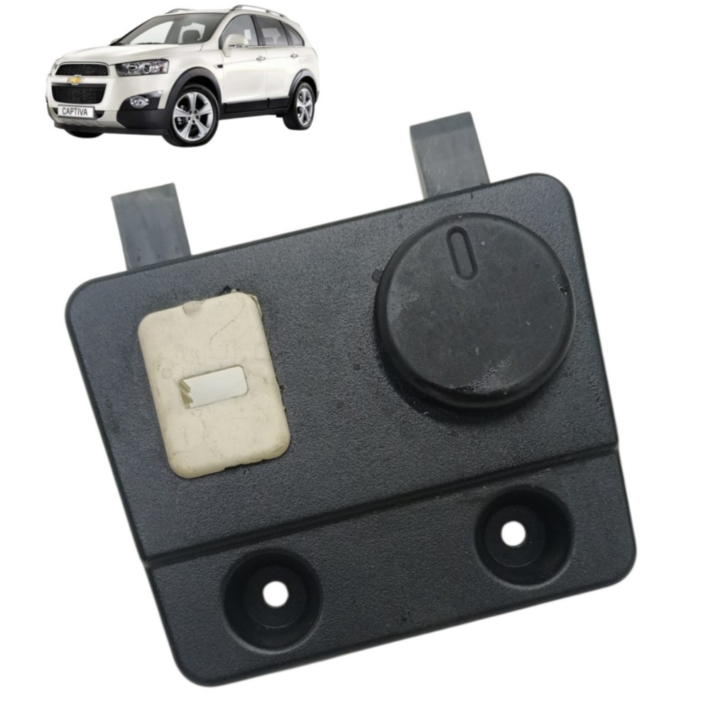 Tomada Auxiliar Acendedor Gm Captiva 2012 2013 2014 2015 Preto
