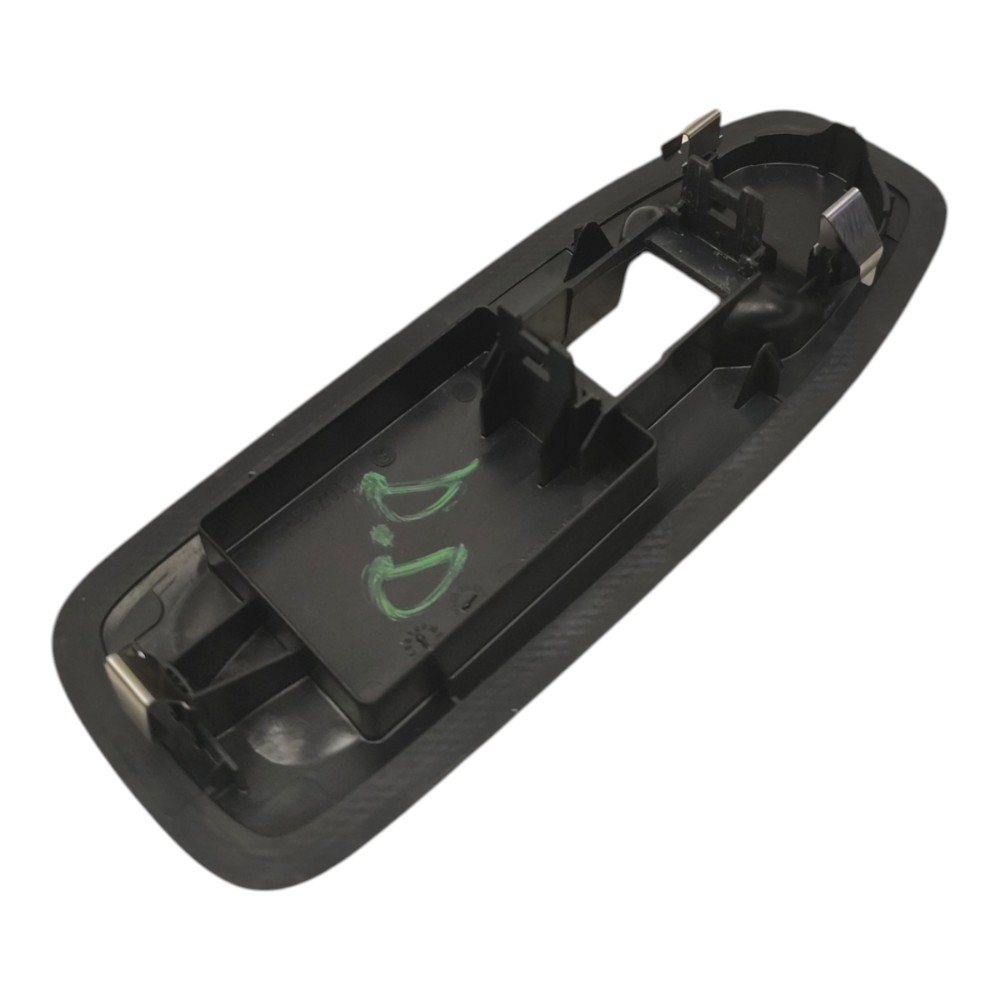 Moldura Botão Vidro Dianteiro Direito Peugeot 208 2014 2015 4