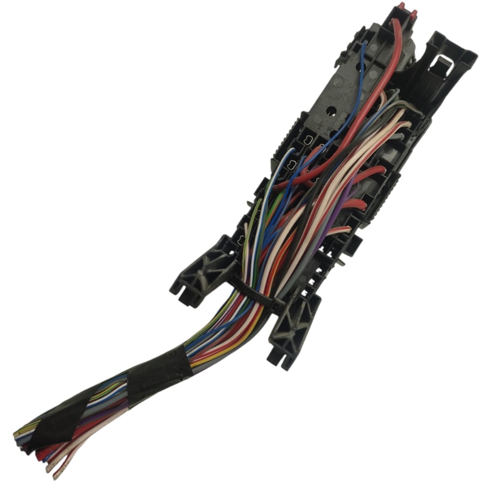 Caixa Fusível Menor Volvo Xc60 2.0 T5 2014 2015 2016 2017 3