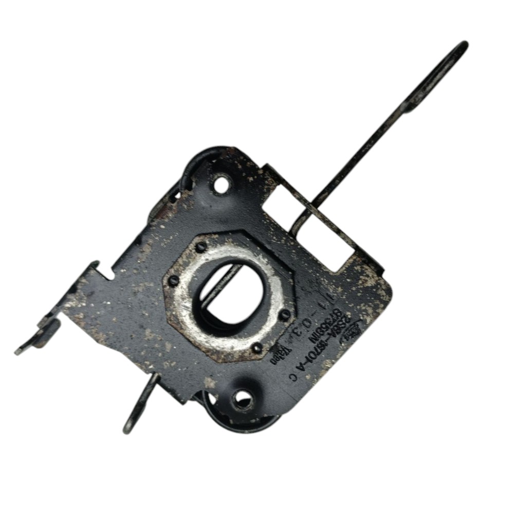 Trava Batente Fechadura Capô Ford Fiesta 2003 2004 2005 2006 3