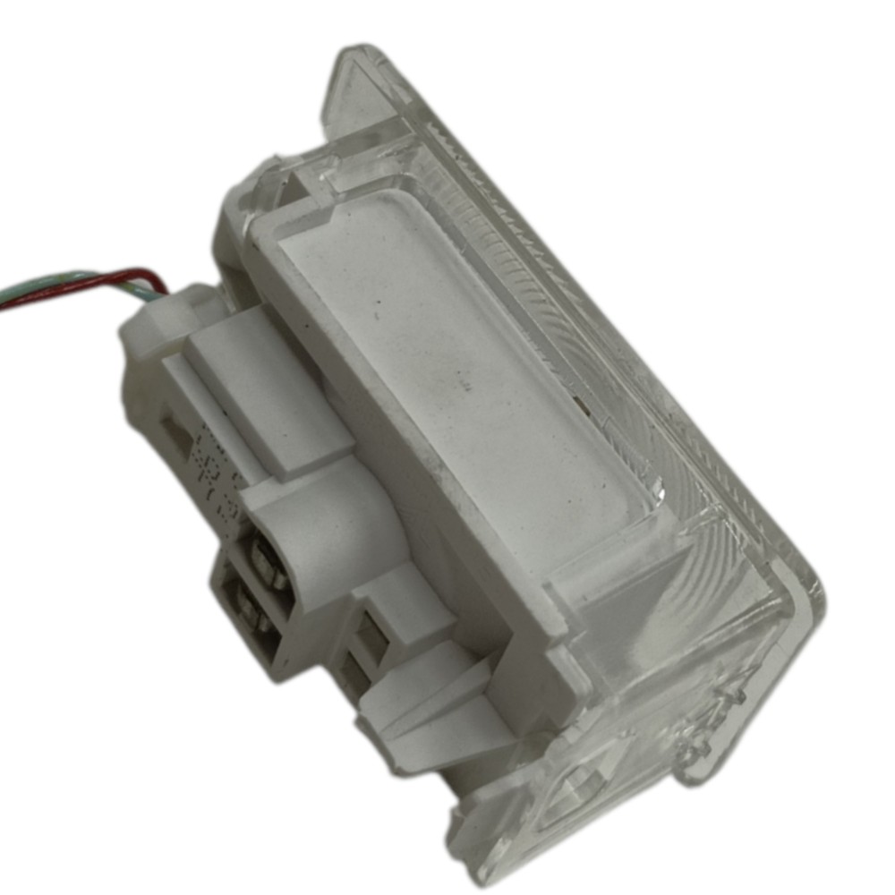Luz interna cortesia nissan kicks 2018 2019 2020 2021 2022 4