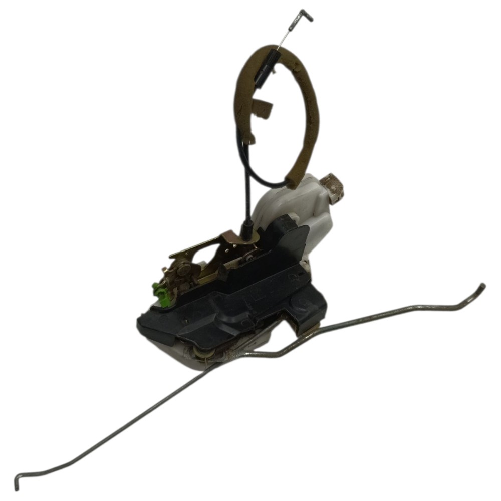 Fechadura porta dianteira direita Mitsubishi pajero tr4 2005 2