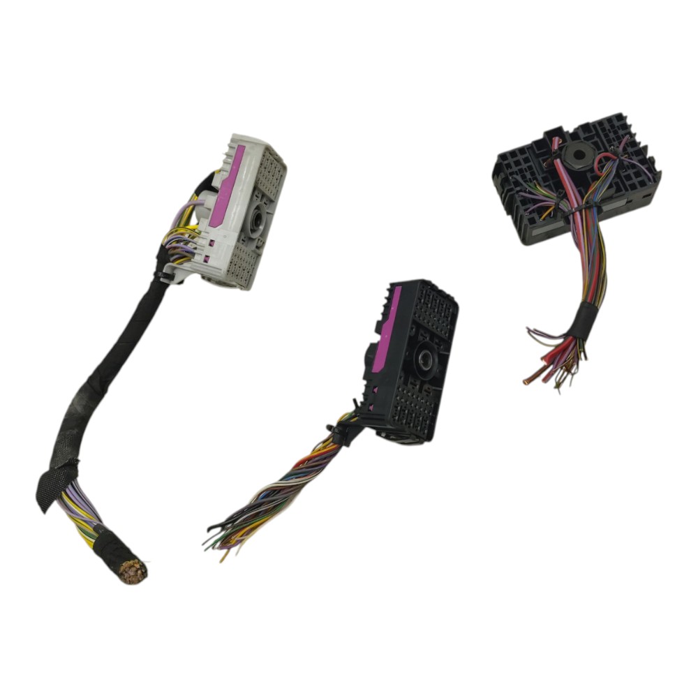 Jogo Plug Conector Caixa Fusível Gm Cruze Ltz 1.4 2017 2018 4