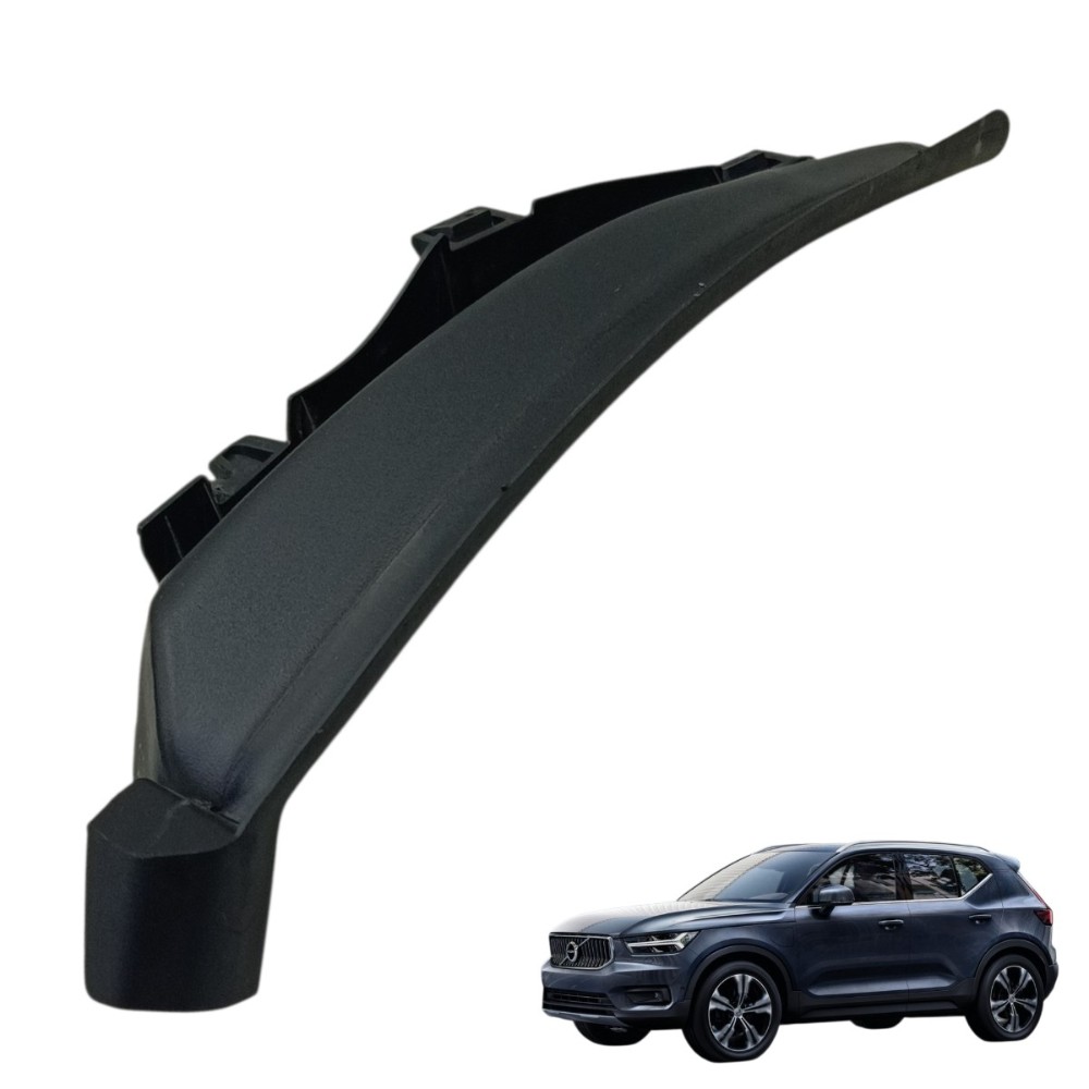 Acabamento Direito Grade Churrasqueira Volvo Xc40 2022 2021 Preto
