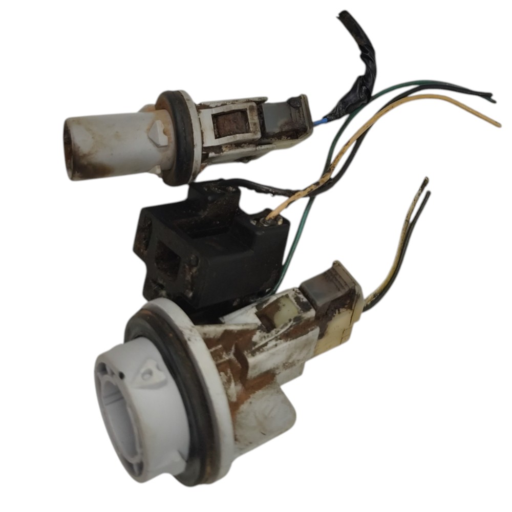 Kit Soquete Lâmpada Farol Renault Kwid 2018 2019 2020 2021 3