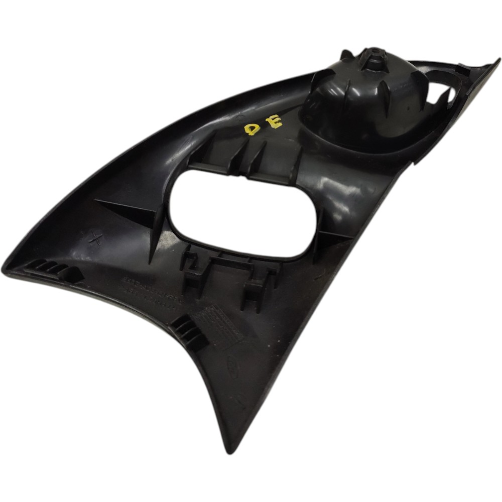 Moldura maçaneta interna dianteira esquerda Ford Focus 2005 2