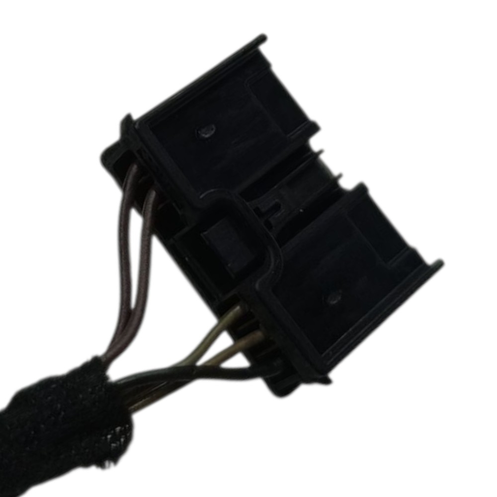 Plug conector luz teto dianteiro GM Tracker 2017 2018 2019 4