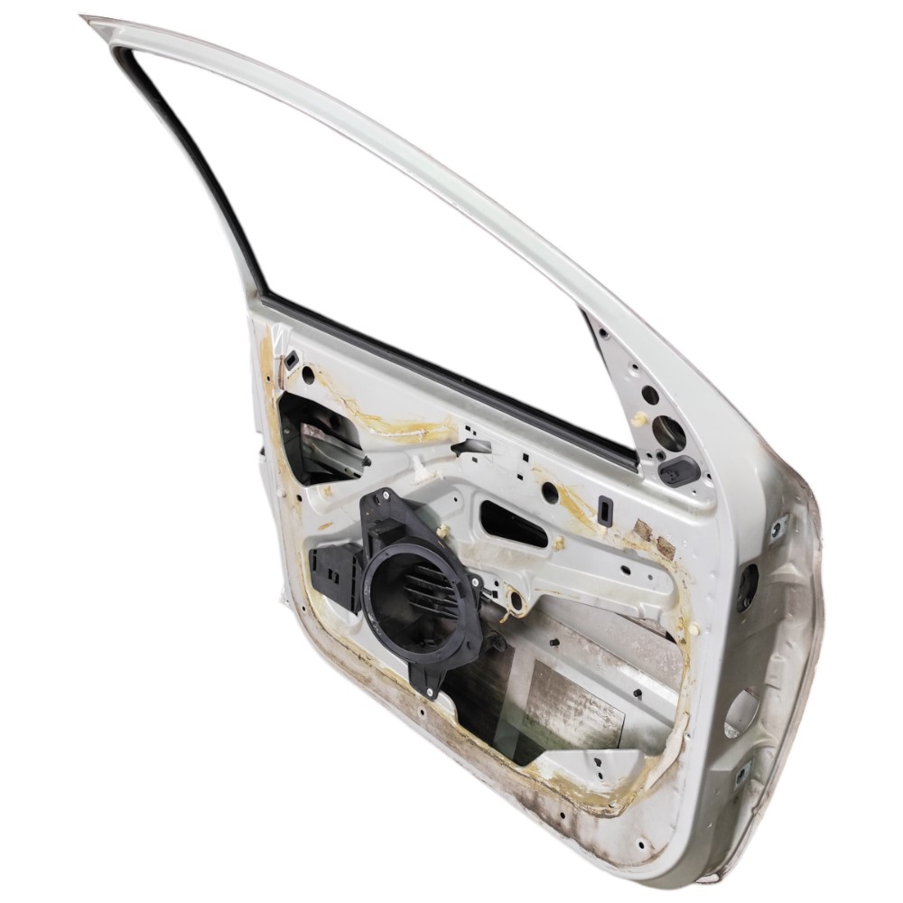 Porta dianteira esquerda Peugeot 206 2001 2002 2003 2004 05 5