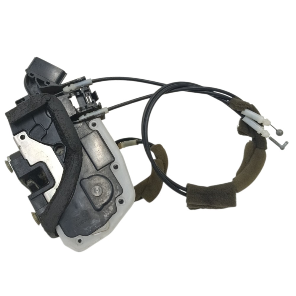 Fechadura Porta Dianteira Direita Nissan Sentra 2010 2011
