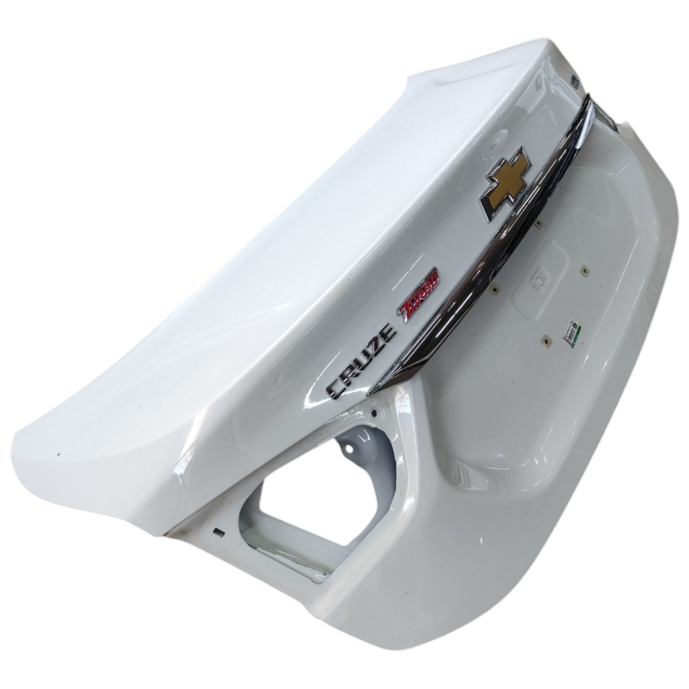 Tampa Traseira Gm Cruze Sedan 2016 2017 2018 2019 Detalhes Branco 2