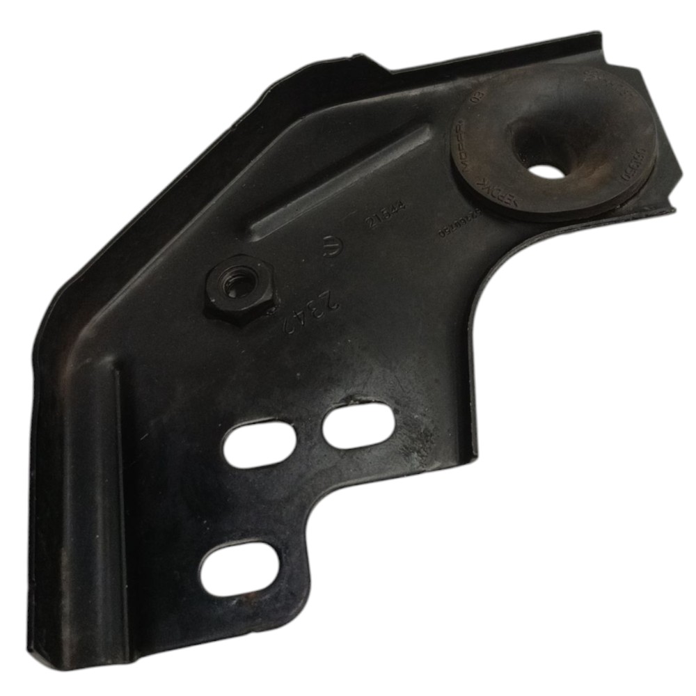 Suporte Inferior Esquerdo Radiador Fiat Fastback 1.3 2023 24 4