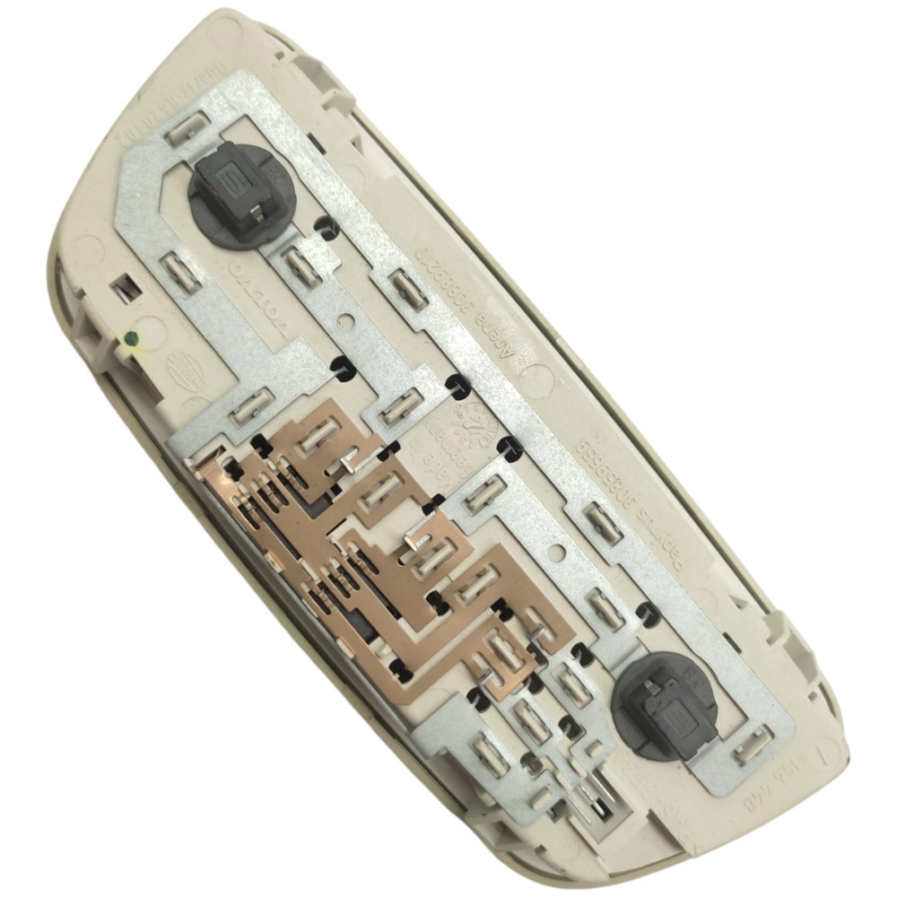 Luz Interna Cortesia Traseira Volvo Xc60  2014 2015 2016 17 3