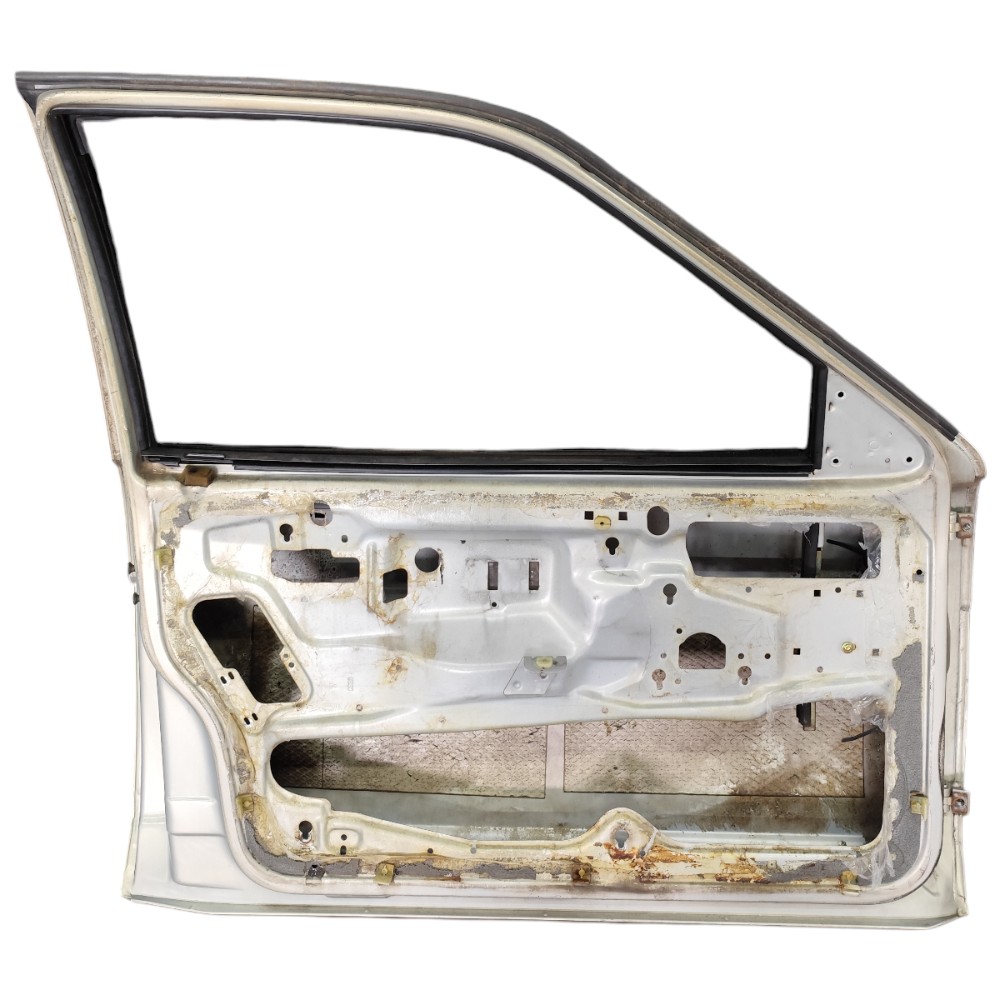 Porta dianteira esquerda VW Santana 2000 2001 2002 2003 2004 4
