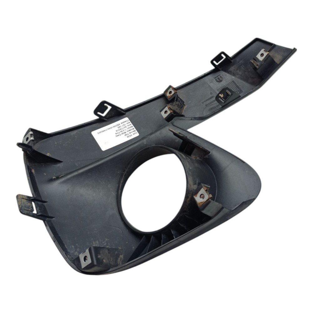 Moldura Farol Milha Direito Fiat Mobi 2017 2018 2019 2020 21 Preto Direito 4