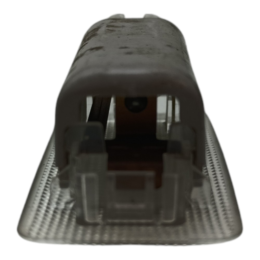 Luz Interna Porta Malas Nissan Tiida 2008 2009 2010 2011 12 5