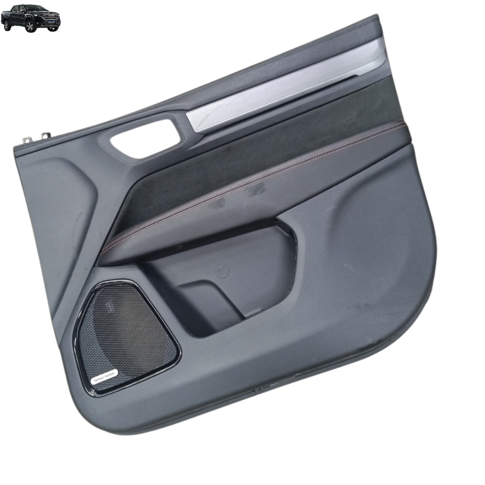 Forro porta dianteira direita Ram Rampage RT 2024 2025 2026