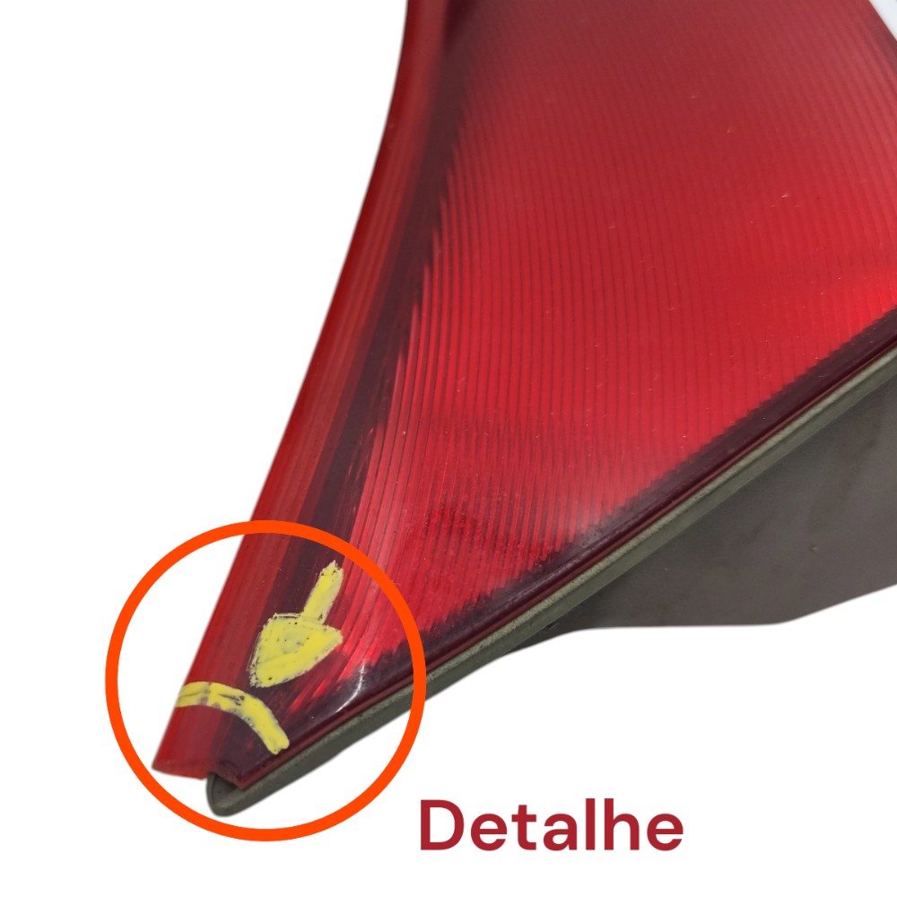 Lanterna Esquerda Tampa Traseira Toyota Rav4 2016 15 Detalhe Esquerdo/motorista Vermelho 3