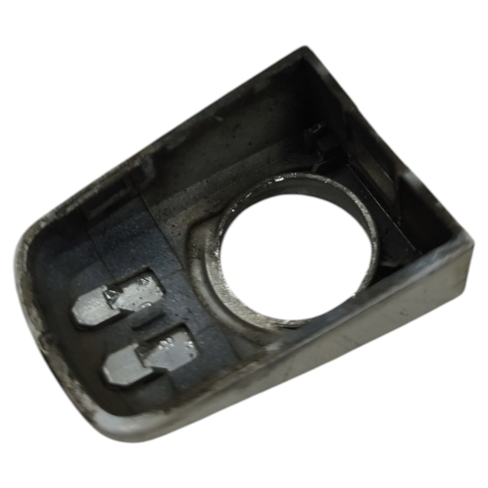 Moldura miolo maçaneta motorista GM Sonic 2012 2013 2014 2
