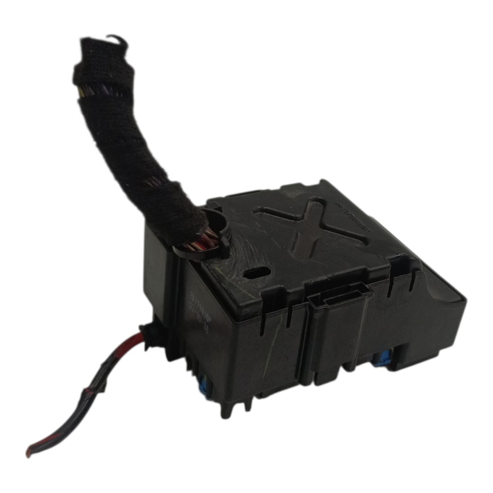 Caixa fusivel menor gm sonic 1.6 16v automático 2013 2014 4