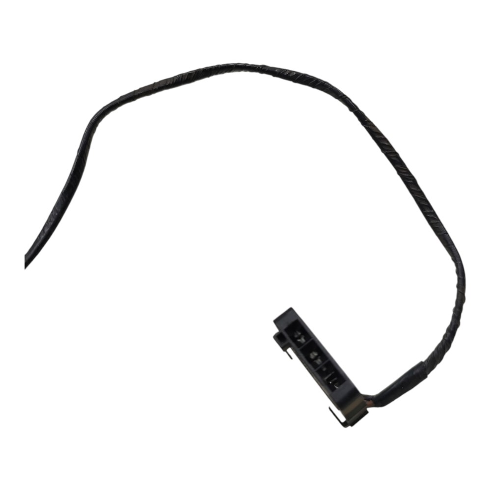 Plug conector lanterna direita tampa traseira vw santana 00 4