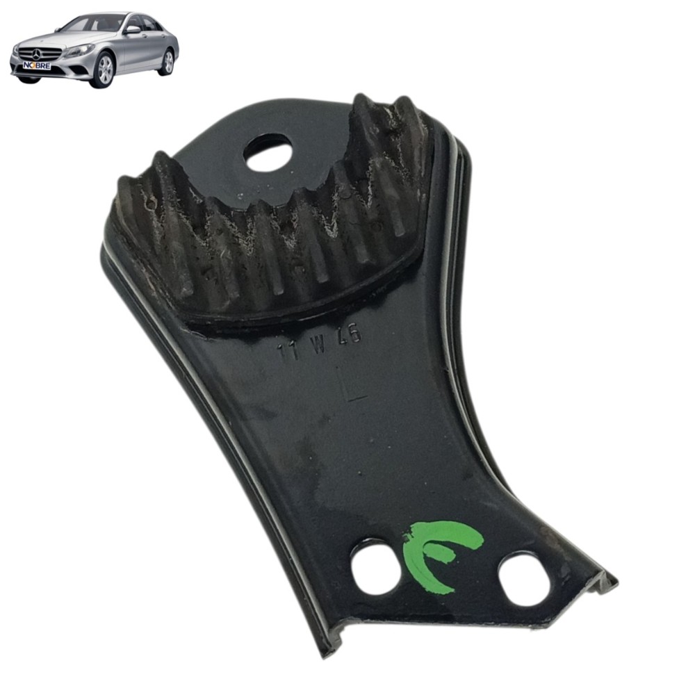 Suporte esquerdo quadro traseiro Mercedes c180 cgi w204 2012
