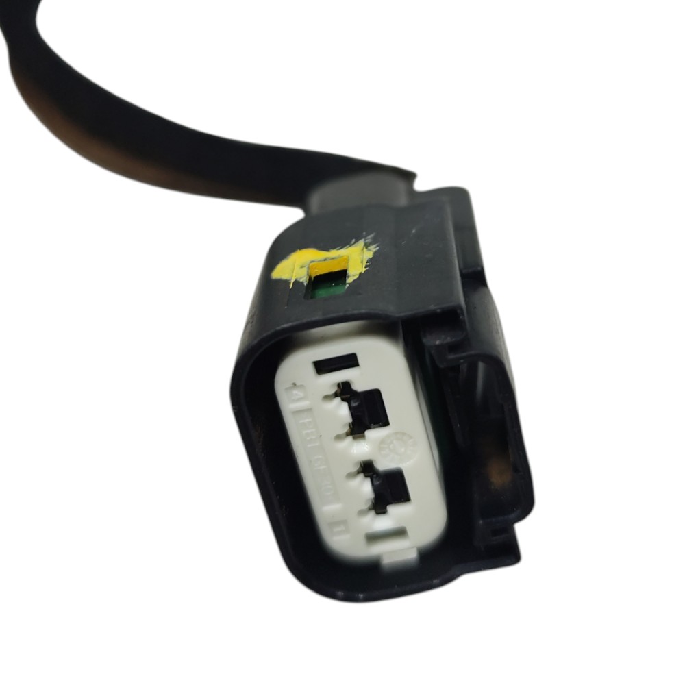 Plug conetor fechadura elétrica traseira direita Picanto 12 4