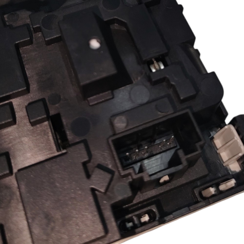 Luz teto dianteiro cortesia VW Polo virtus nivus 2019 2020 4