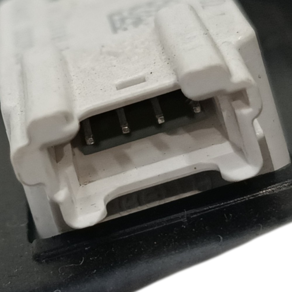 Tampa inferior painel bmw 320i 2024 2023 2022 2021 4