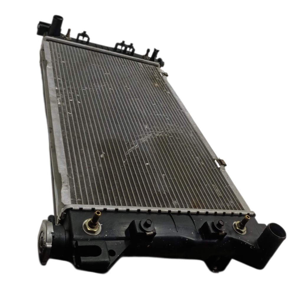 Radiador Água Chrysler Caravan 2.4 2001 2000 1999 2