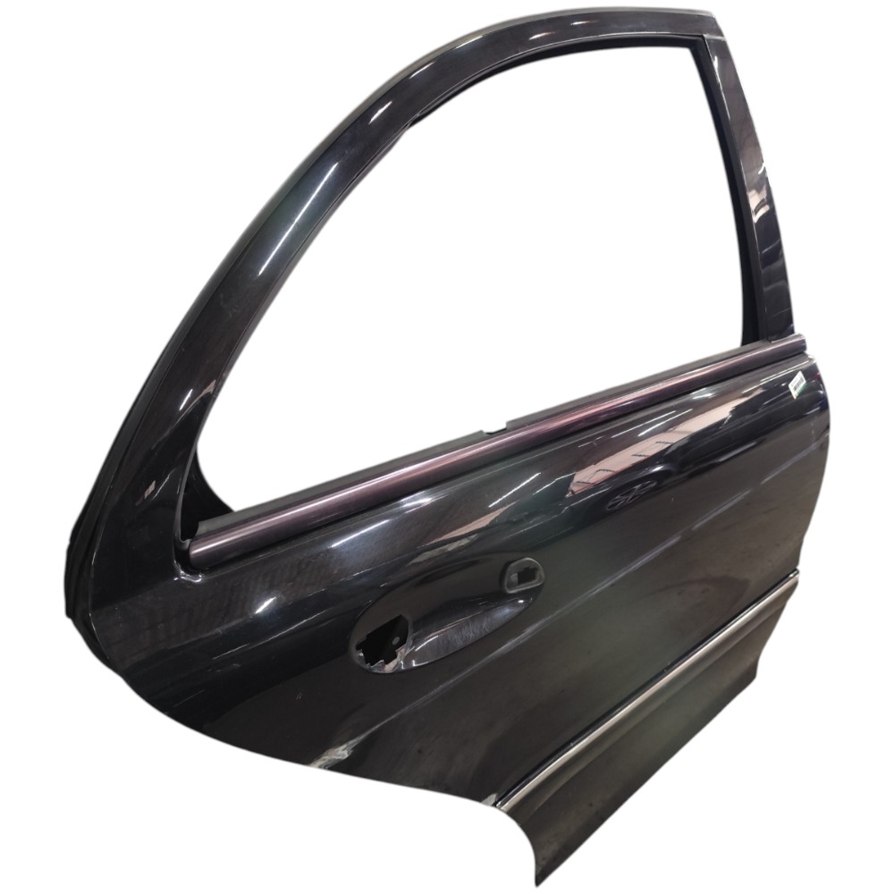 Porta Traseira Direita Mercedes C230 Kompressor 2004 Detalhe Traseira Direito Preto 2