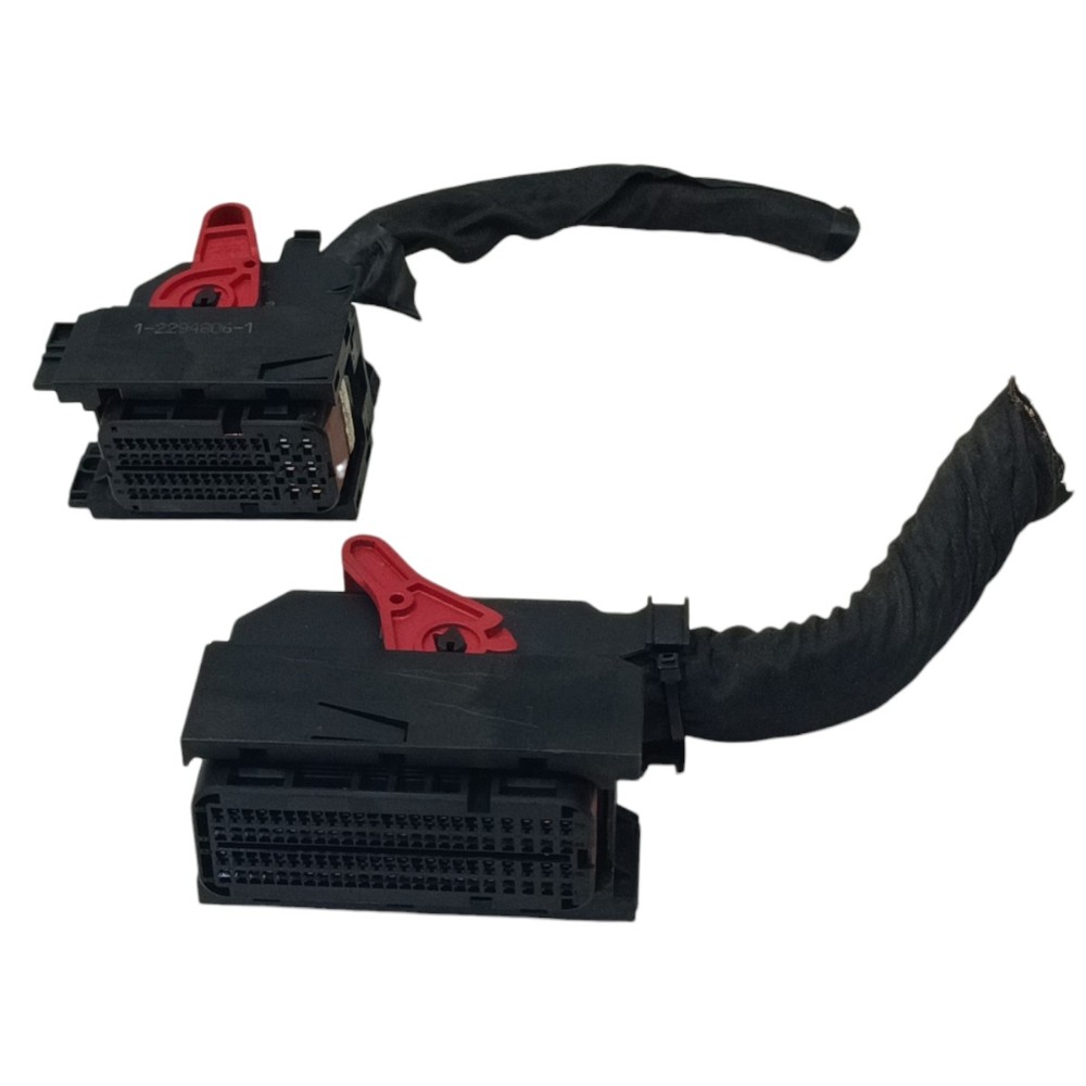 Par plug conector modulo injeção Volvo xc40 1.5 T5 2022 2021