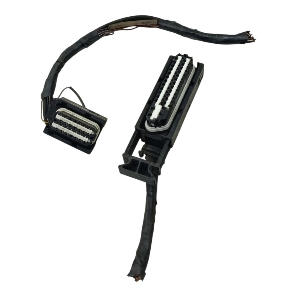 Par Plug Conector Módulo Injeção Vw Fox 1.0 Ea11 2004 2005