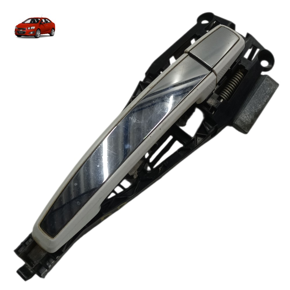 Maçaneta externa dianteira direita GM Sonic 2012 2013 2014 1