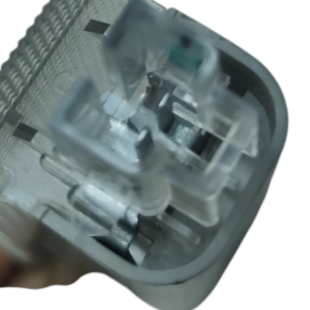 Luz cortesia porta malas Toyota RAV4 2016 2015 2014 2013 4