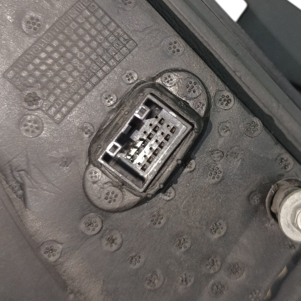 Retrovisor elétrico direito GM Spin 2024 2023 2022 2021 2020 4