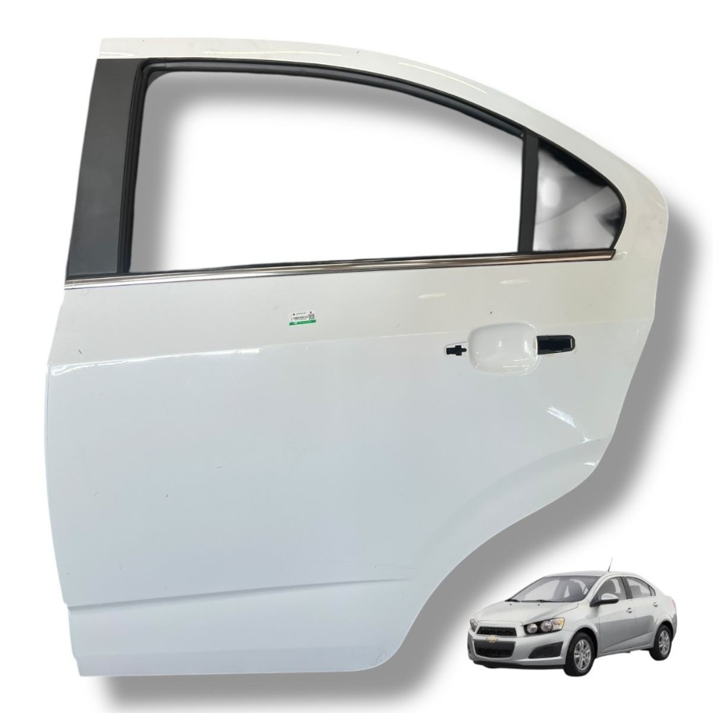 Porta traseira esquerda GM Sonic Sedan 2012 2013 2014 1