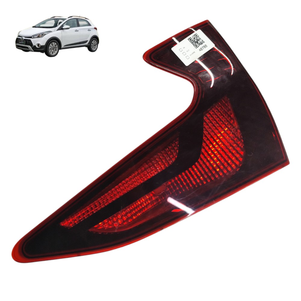 Lanterna esquerda tampa traseira Hyundai HB20X 2020 2021 22