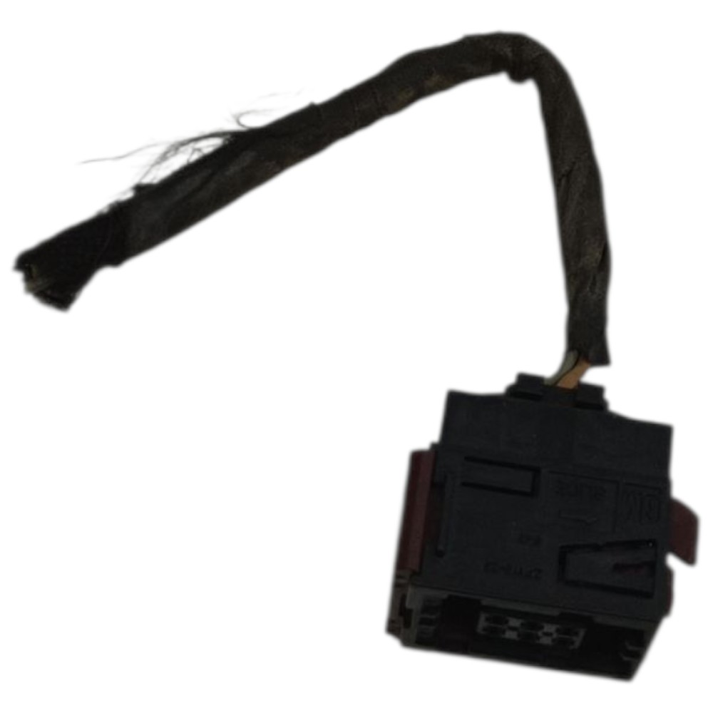 Plug Conector Fechadura Traseira Esquerda Gm Captiva 2010 11 1