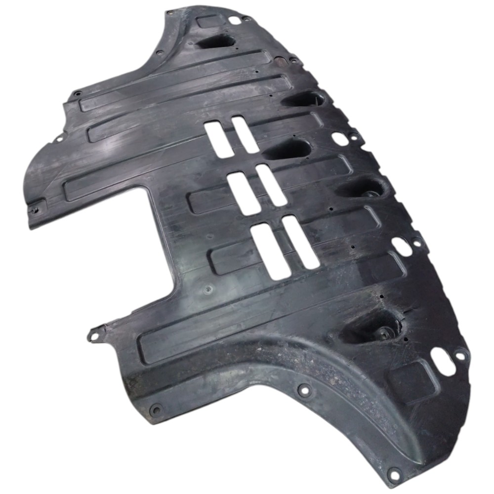 Protetor acabamento inferior Carter motor Kia stonic detalhe 1