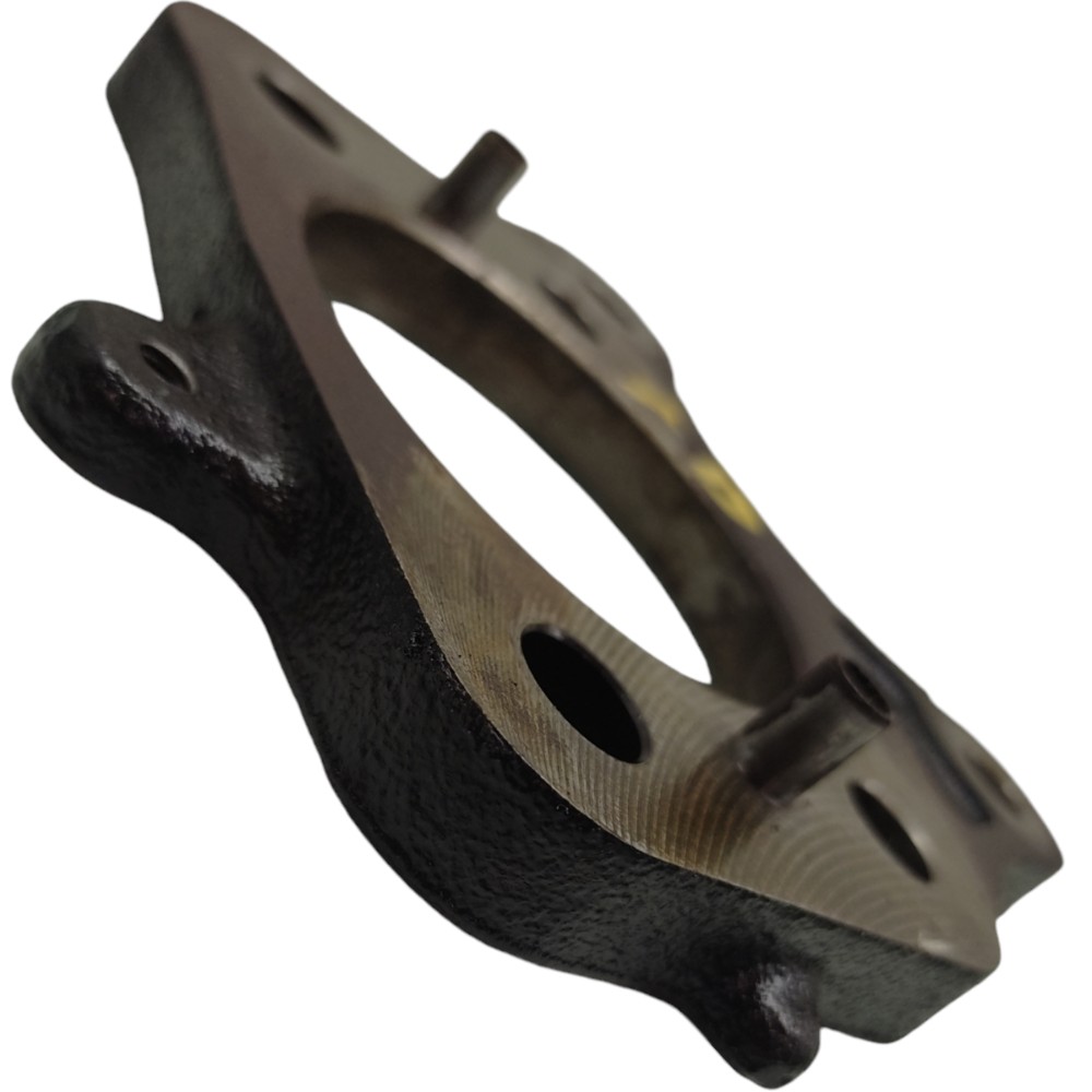 Suporte pinça freio traseiro direito Honda hrv 2016 2017 18 3