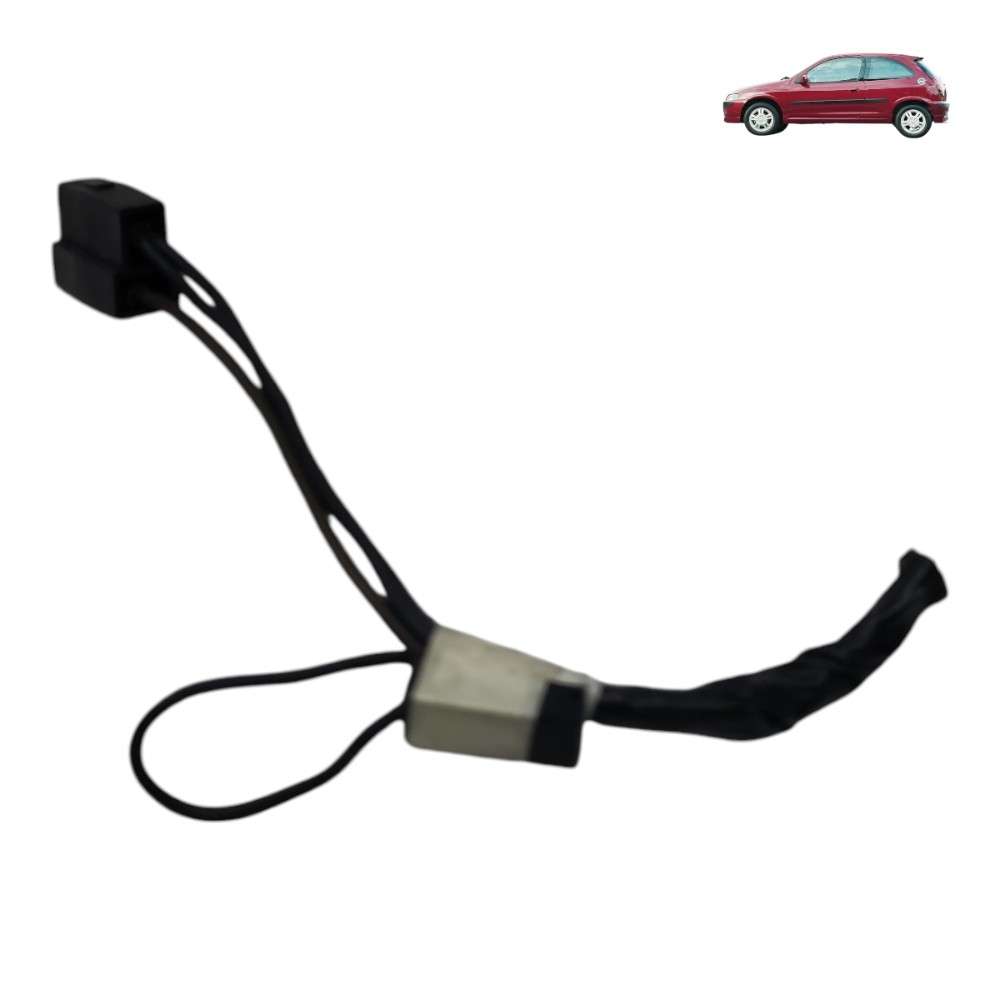 Plug Conector Auxiliar Porta Objeto Gm Celta Vhc 2005 2004 1